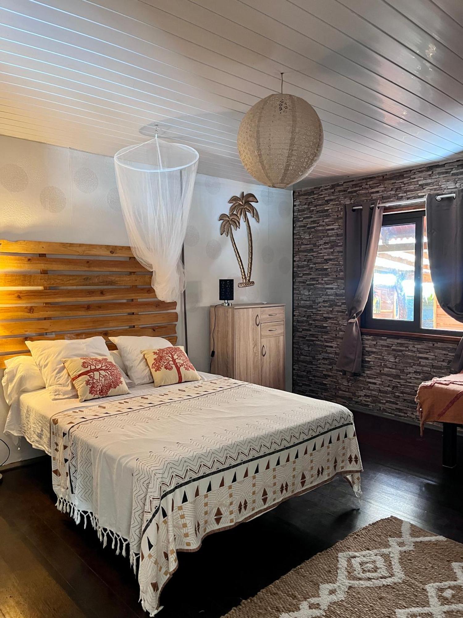 Faaora Lodge, Little Paradise Haapiti Luaran gambar
