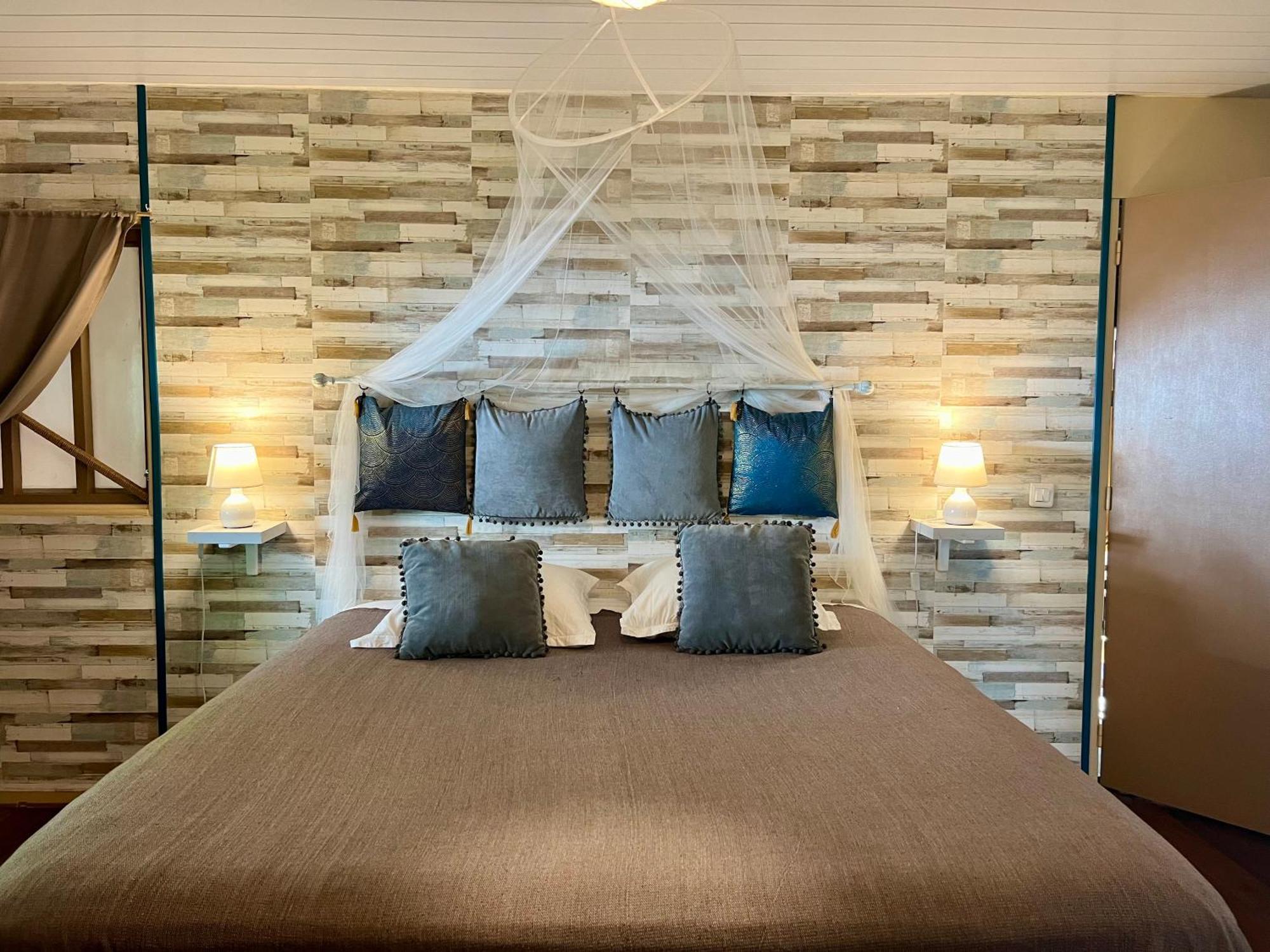 Faaora Lodge, Little Paradise Haapiti Luaran gambar